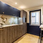 Apartment 3 De Gamme Immeuble Chic Centre